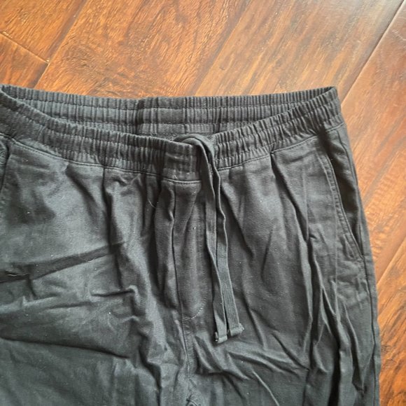 Kotn Men's Joggers - Picture 2 of 4